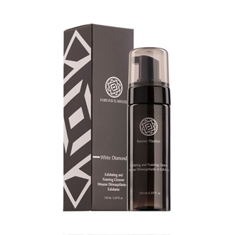 FF - WHITE Diamond Infused Exfoliating & Foaming Cleanser 150ml.